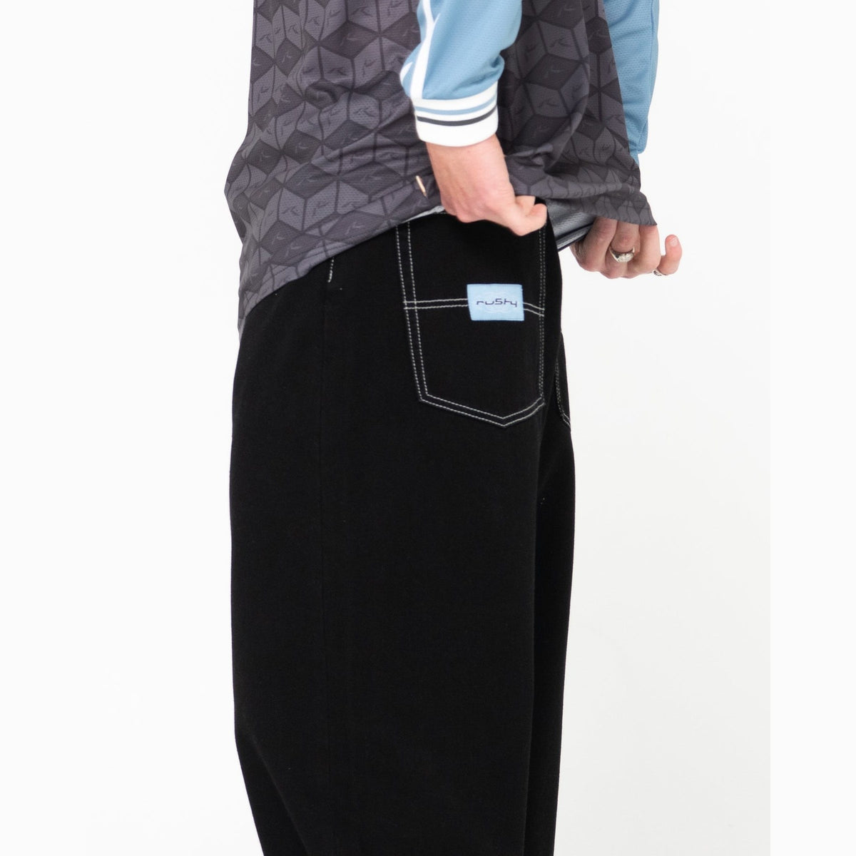 Rusty Escape Baggy Black Out Denim Jeans