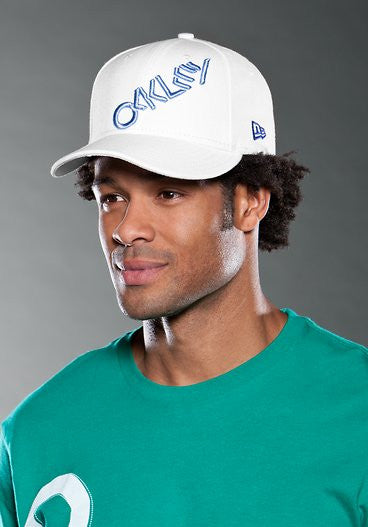 Oakley Cap Octo New Era - White - Bow Shock Marketplace