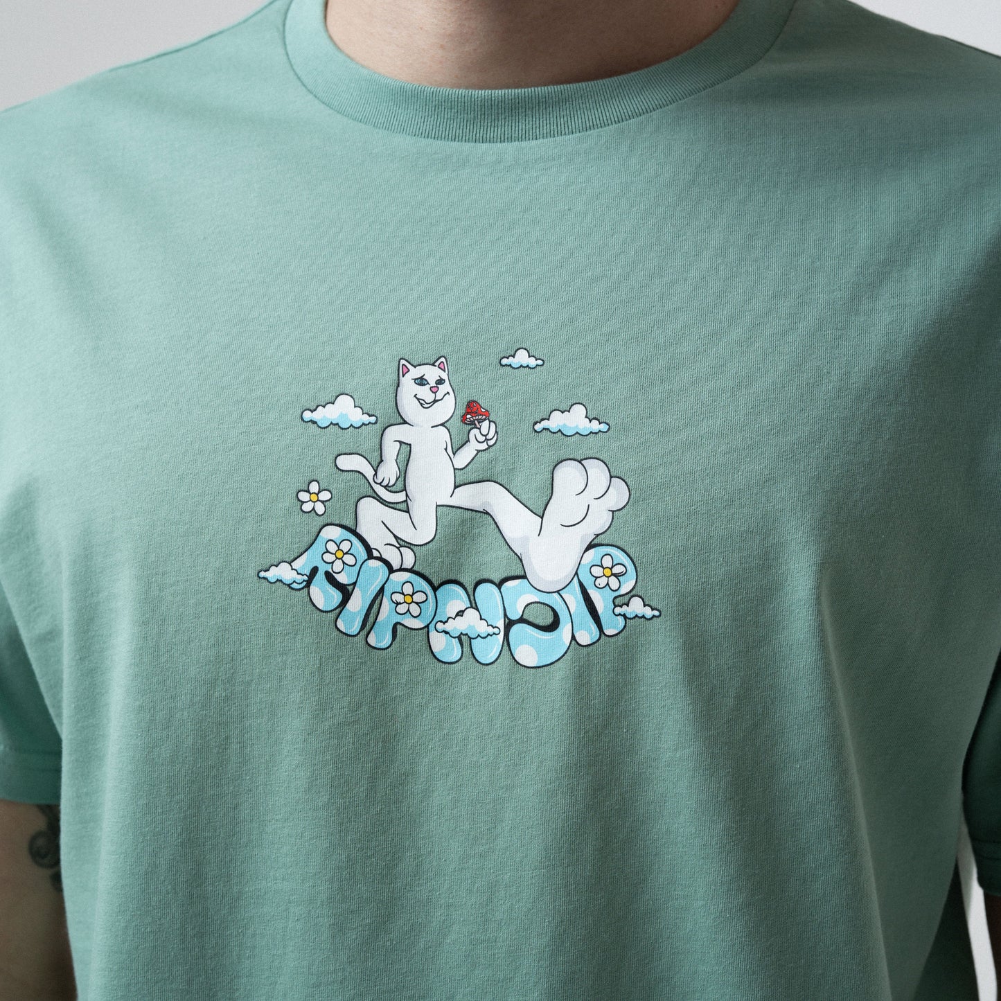 Heaven To Me Tee (Pine)