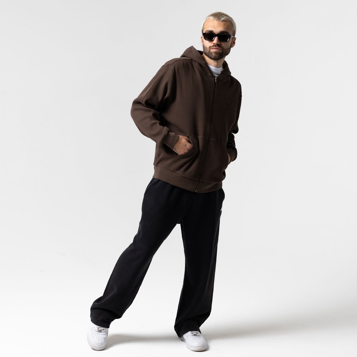Castanza Waffle Knit Zip Up Hoodie (Brown)