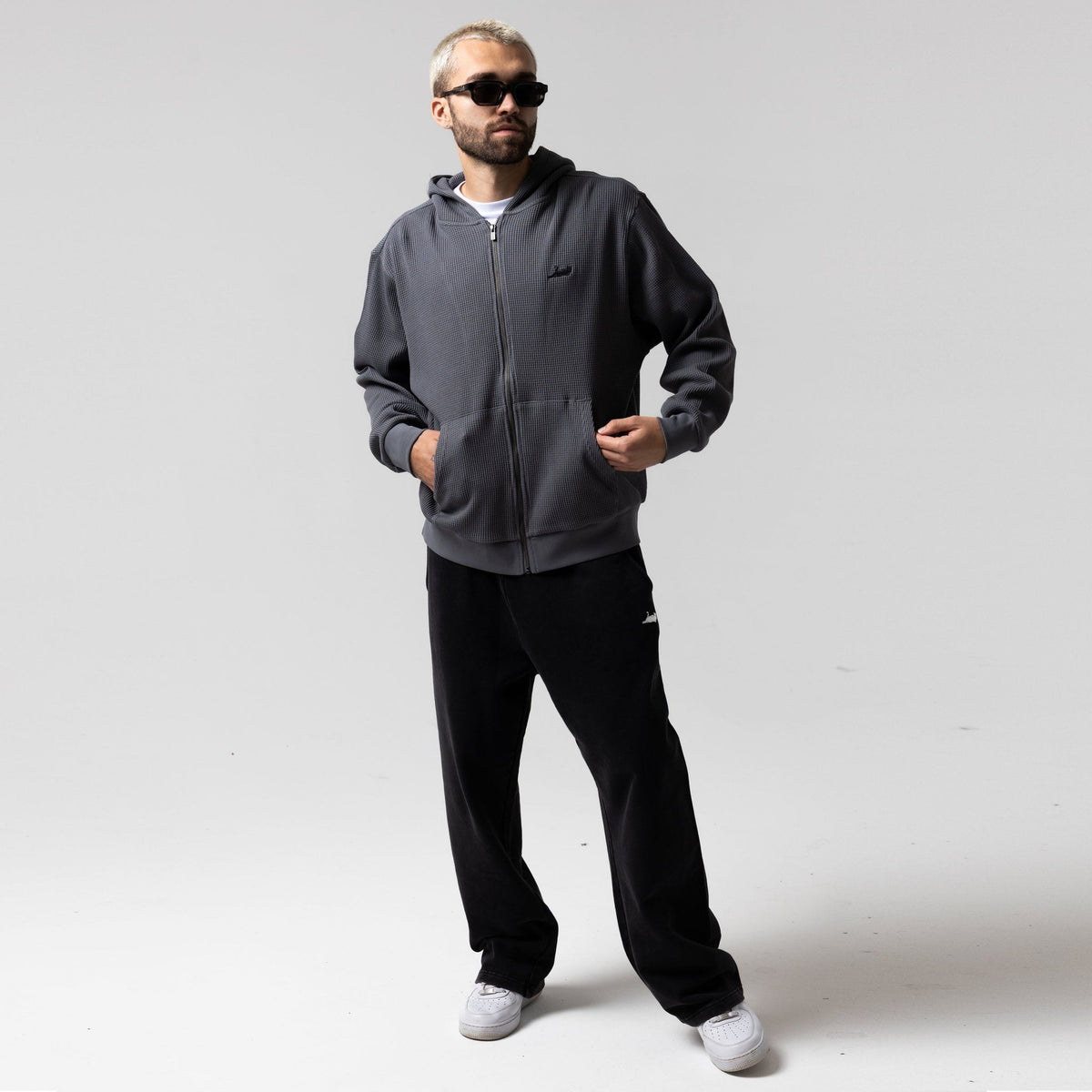 Castanza Waffle Knit Zip Up Hoodie (Charcoal)