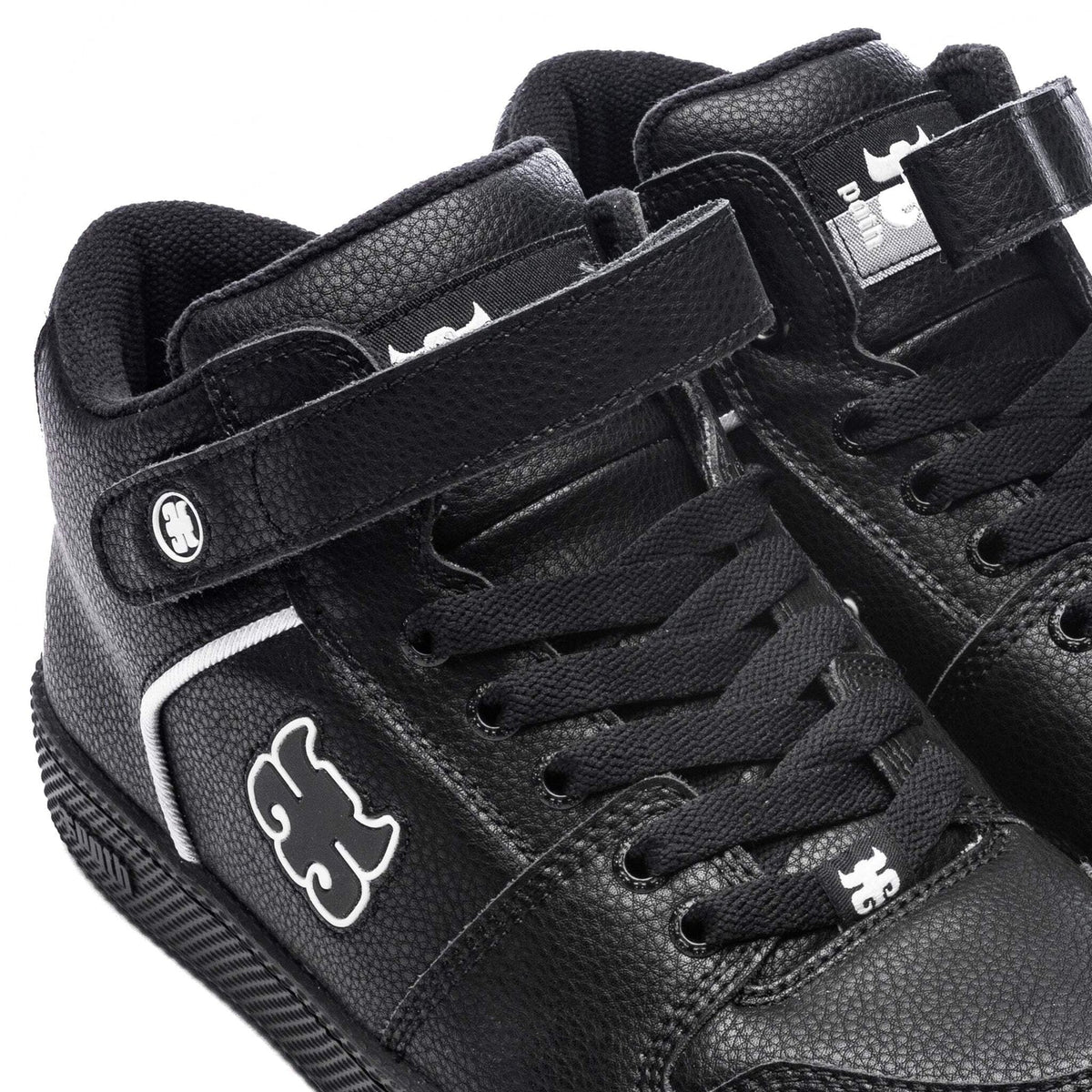 Ipath Grasshopper - Black Pebble Leather Shoes