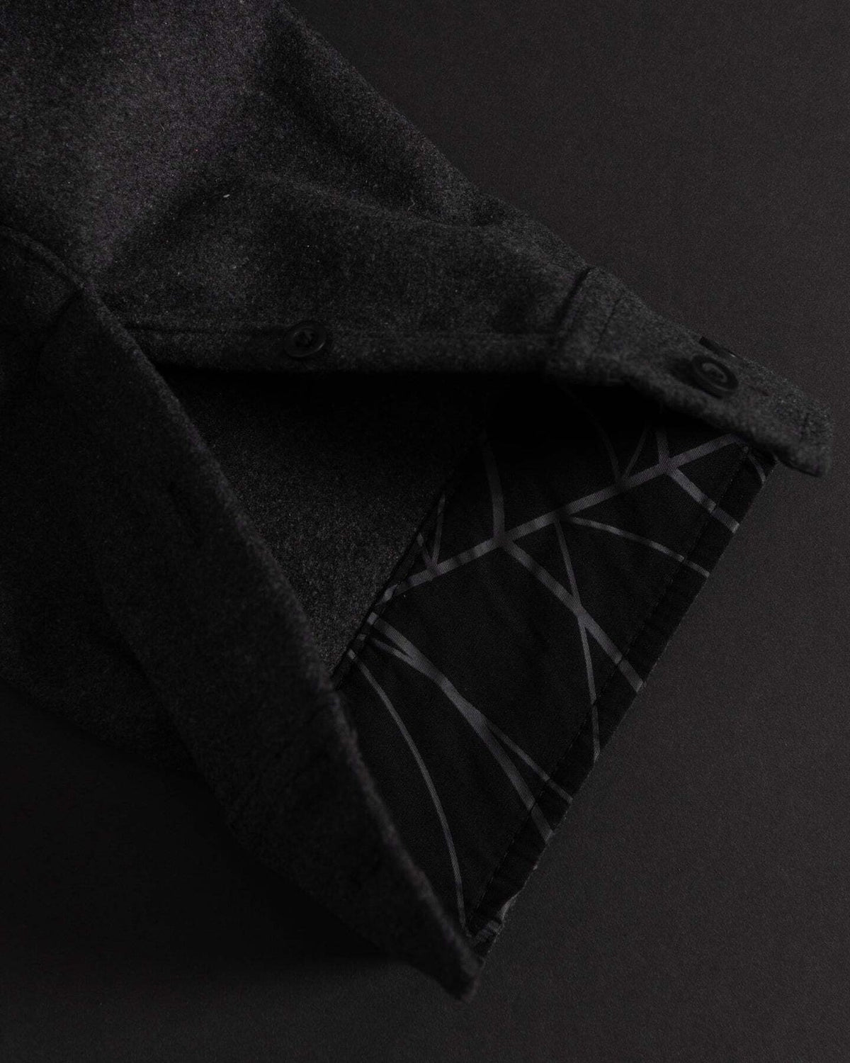 Creature Web L/S Flannel