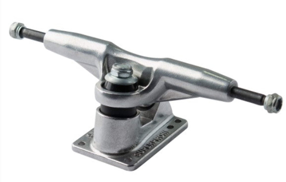 Gullwing Pro III Silver 9" Skateboard Trucks (Set of 2)
