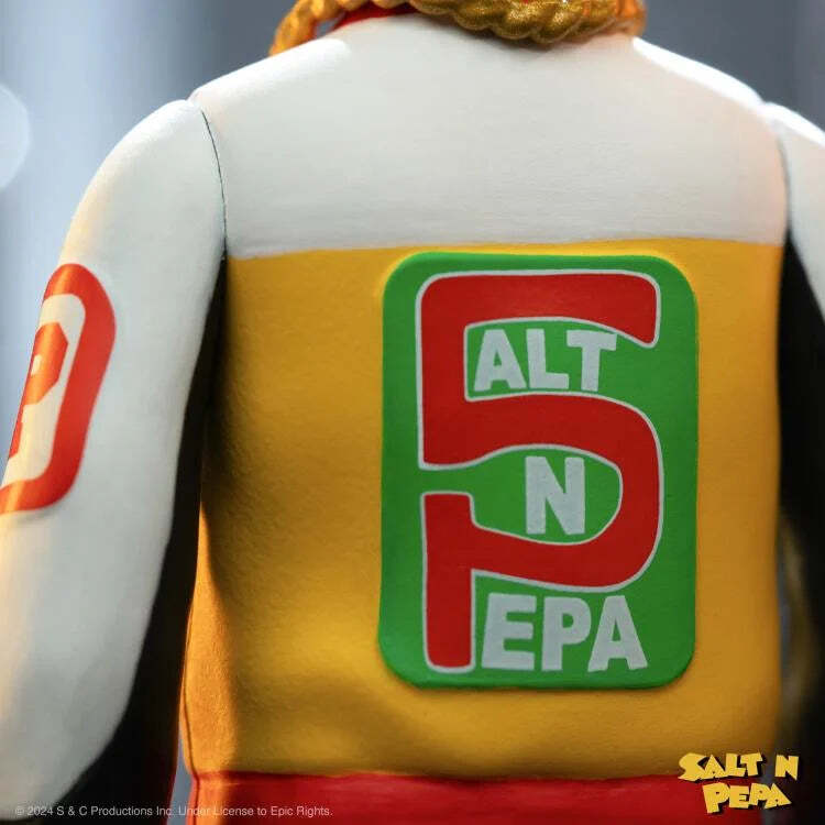 Super7 X Salt-N-Peppa Reaction Figure