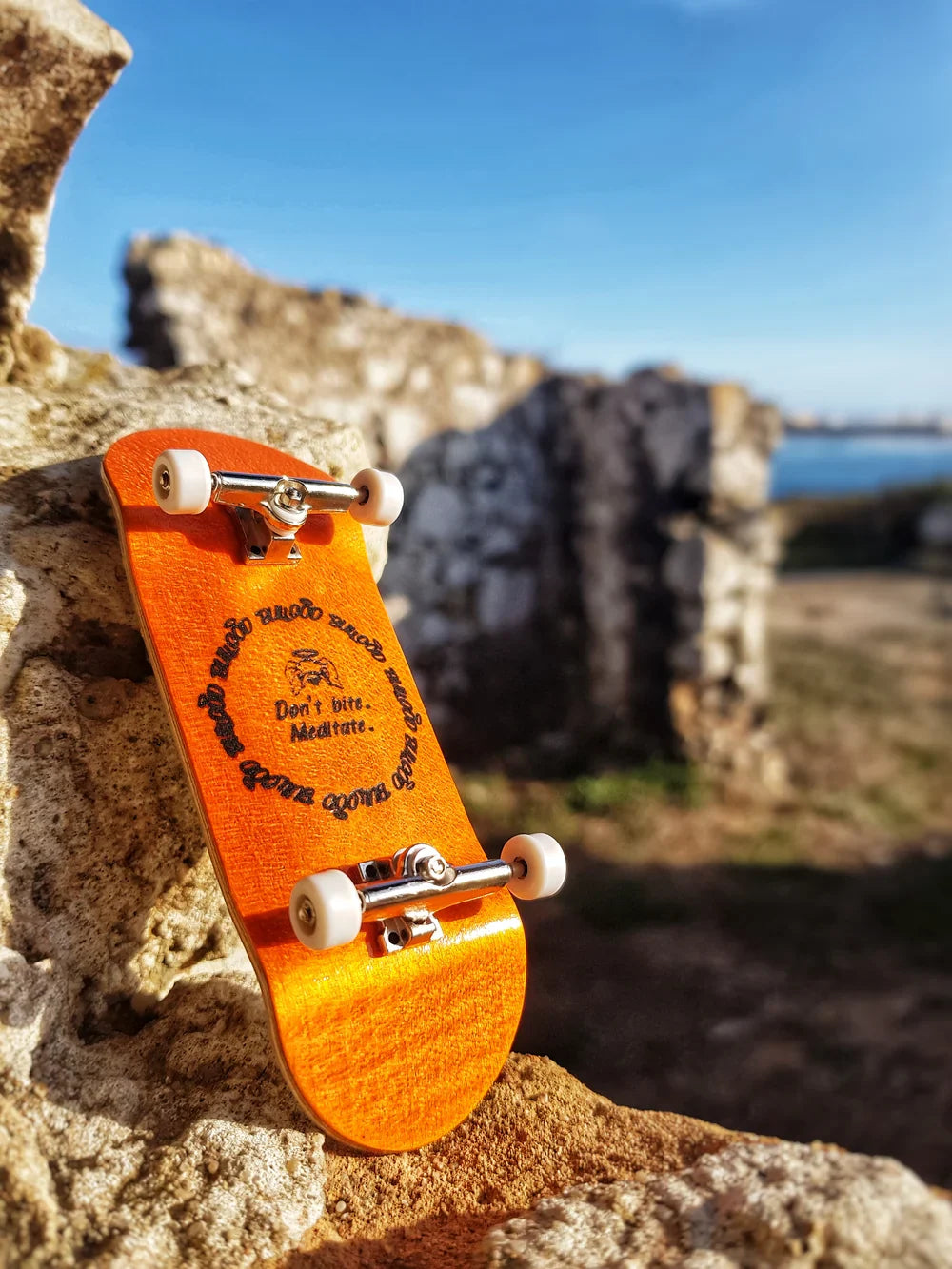 BullGod Don't Bite, Meditate Pro Fingerboard Complete