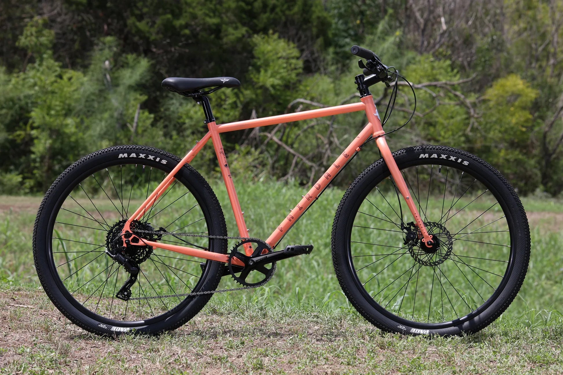 Fairdale Weekender Archer 27.5″ Complete Cruiser Bike - Matte Coral Red - Bow Shock Marketplace