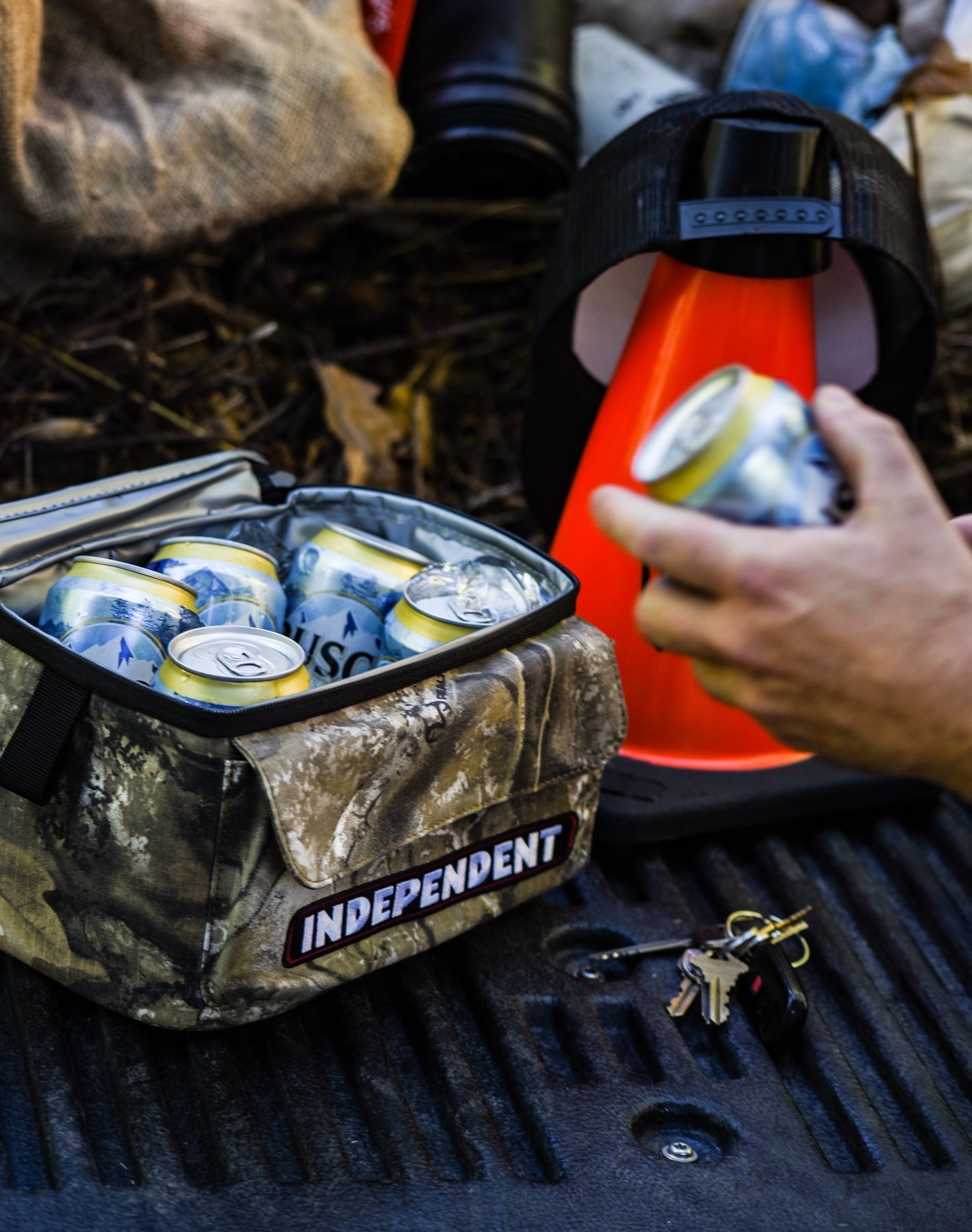 Independent x Realtree Bar Logo 5L Cooler