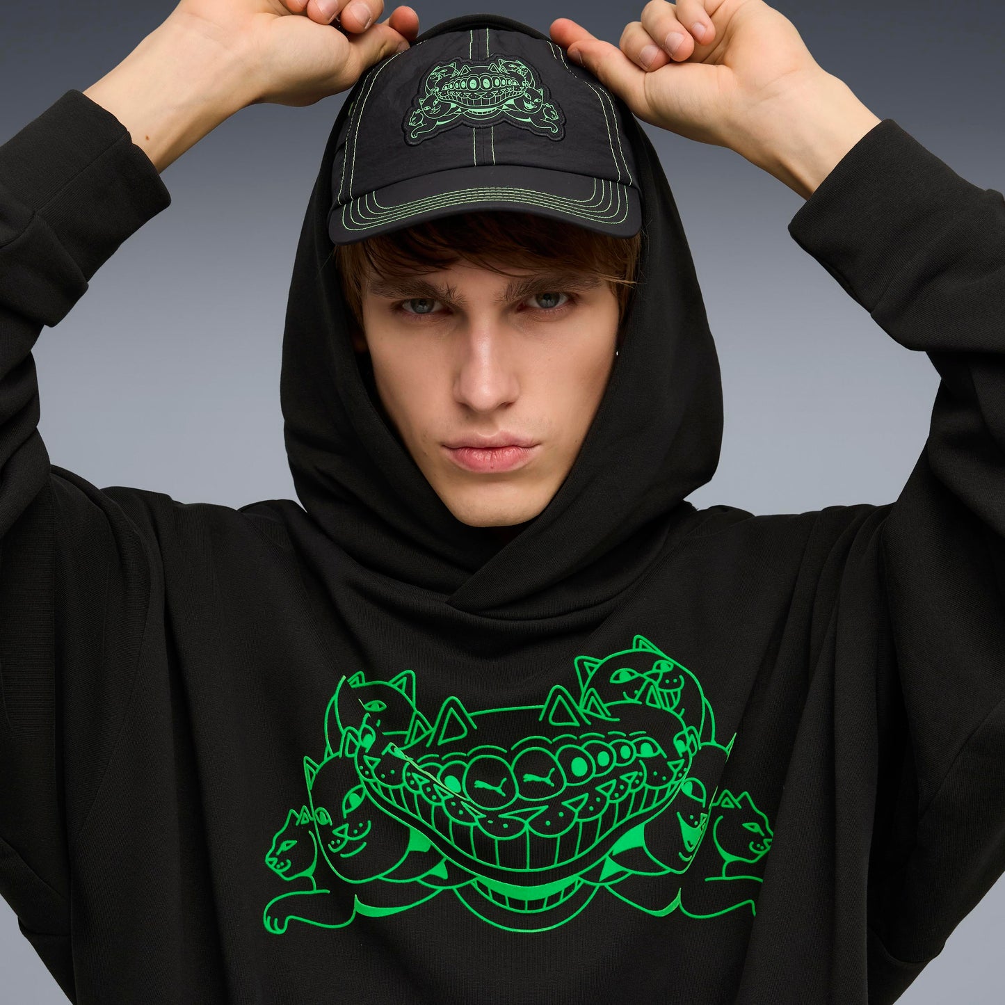PUMA X RIPNDIP Boxy Graphic Hoodie (Puma Black)
