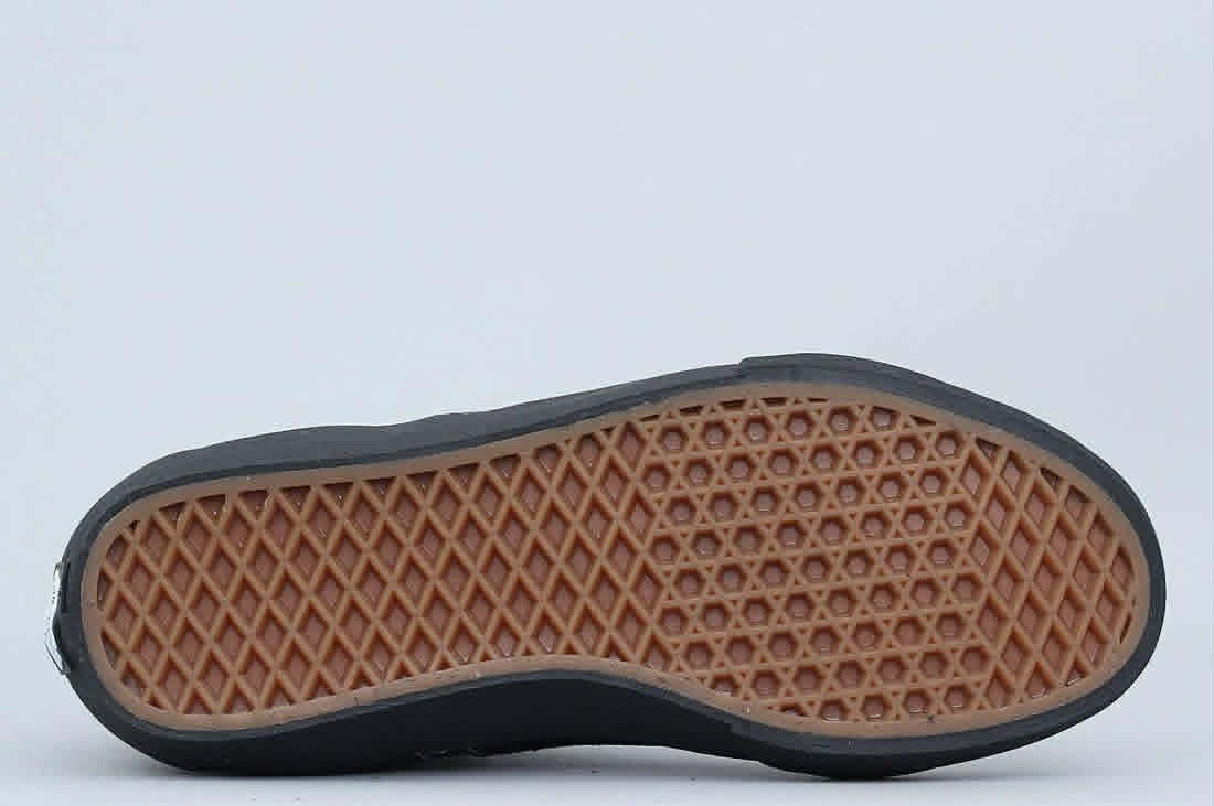 Vans x Madrid Flys LTD 60/50 Anniversary Skateboard Shoes