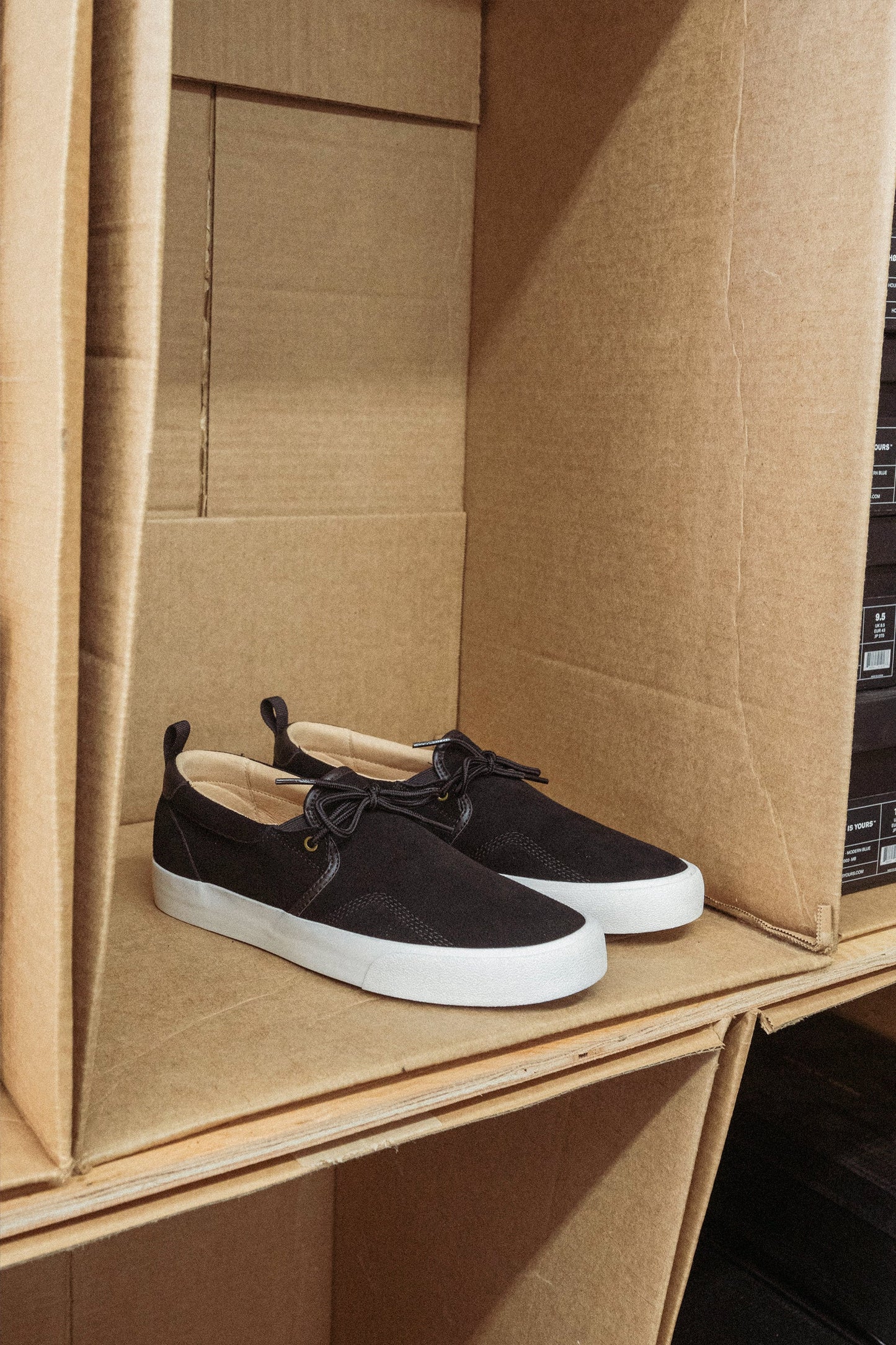 Callio S77 Black Off-White - Bow Shock Marketplace