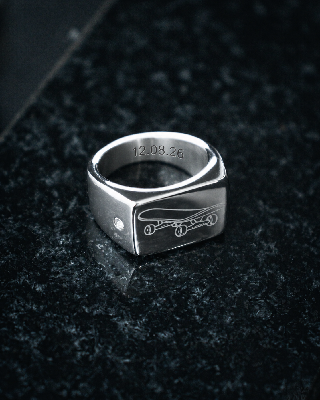Skateboard Ring – Custom Engraving Available (Silver)