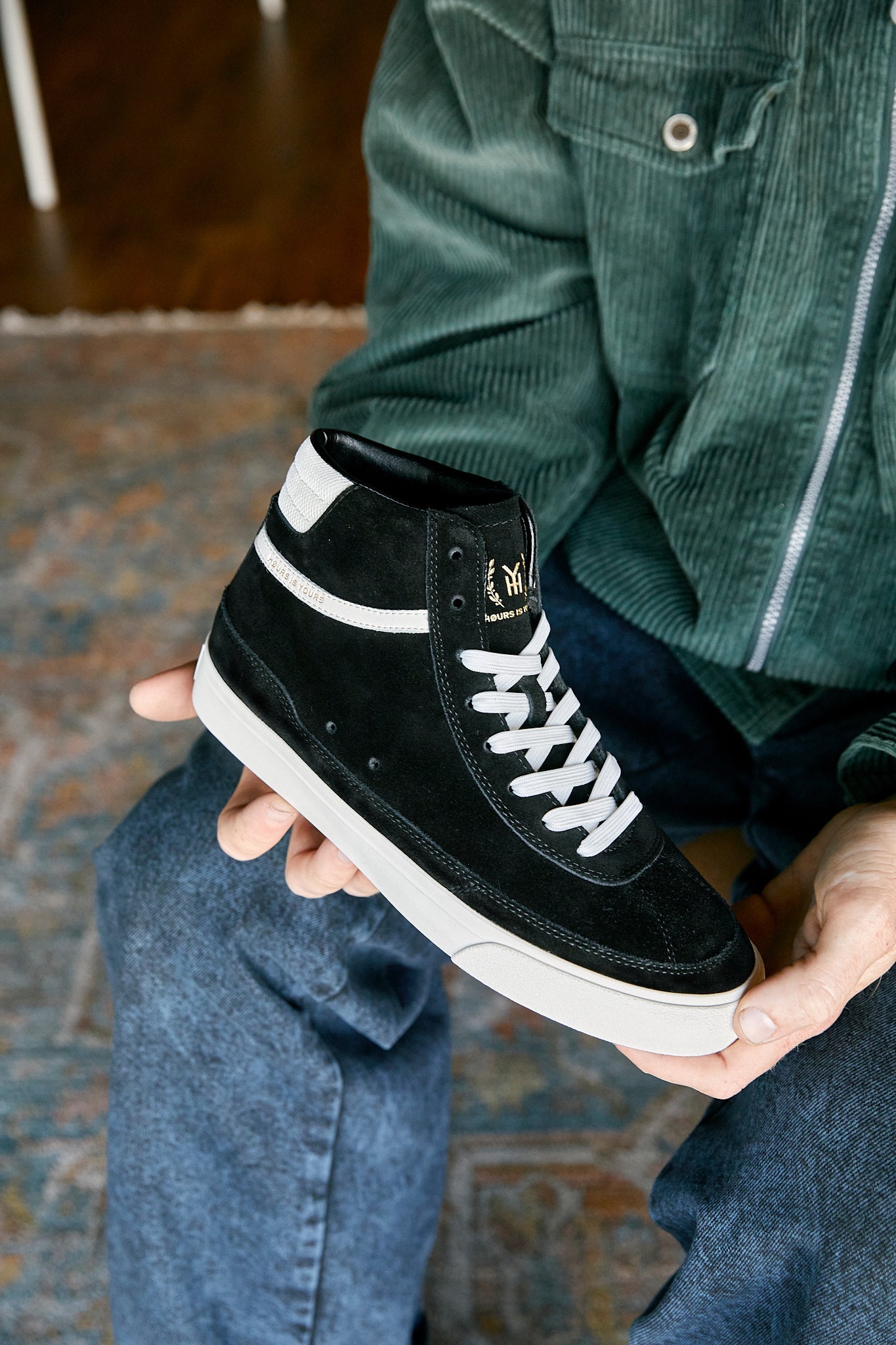 HOURS IS YOURS NORTH Black Off White - Bow Shock Marketplace