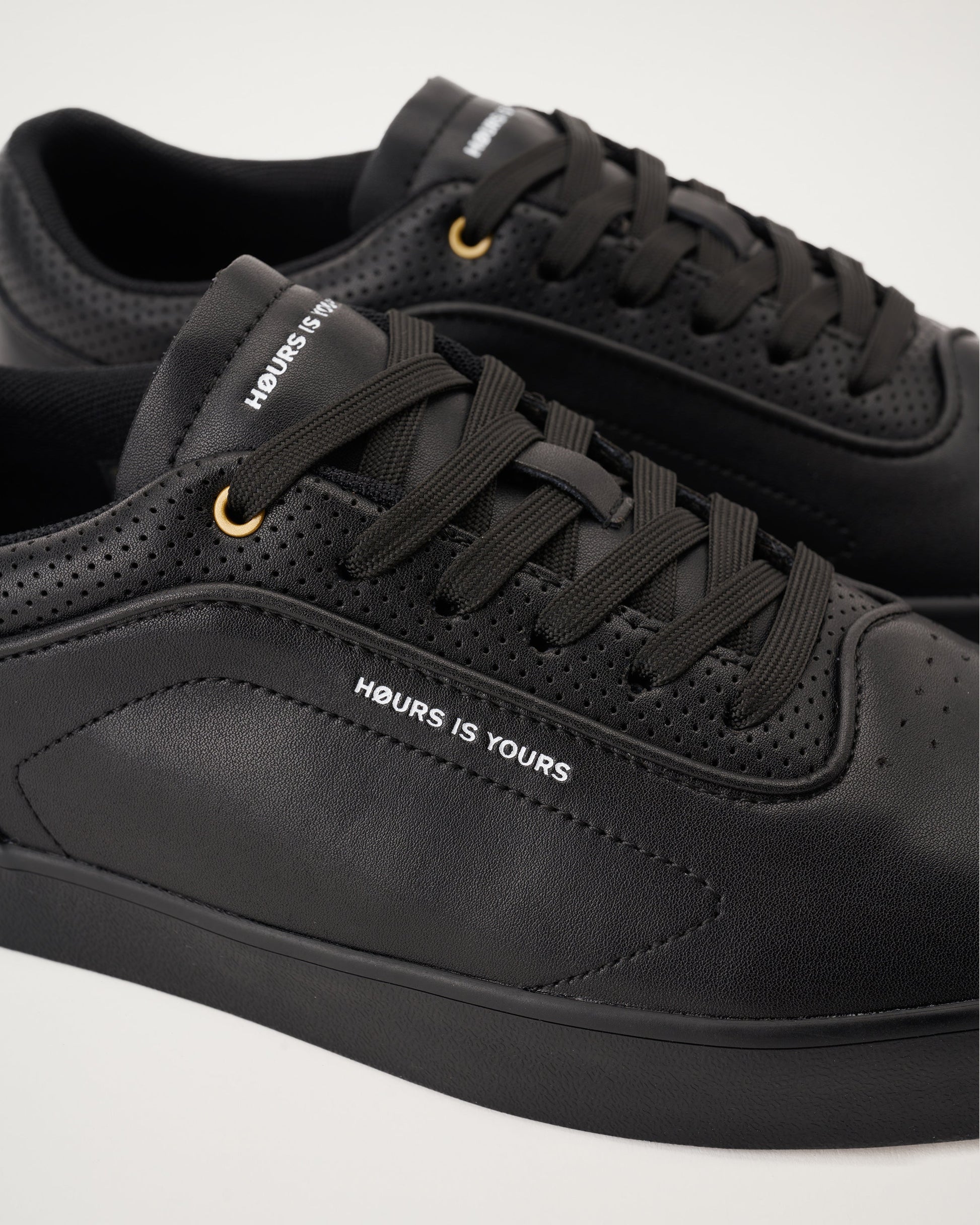 CODE V2 Black Leather - Bow Shock Marketplace