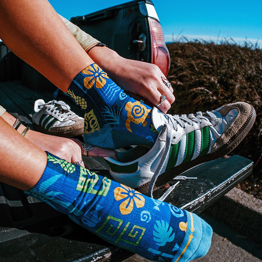 Aloha Ahiahi Quarter Crew Socks By MERGE4