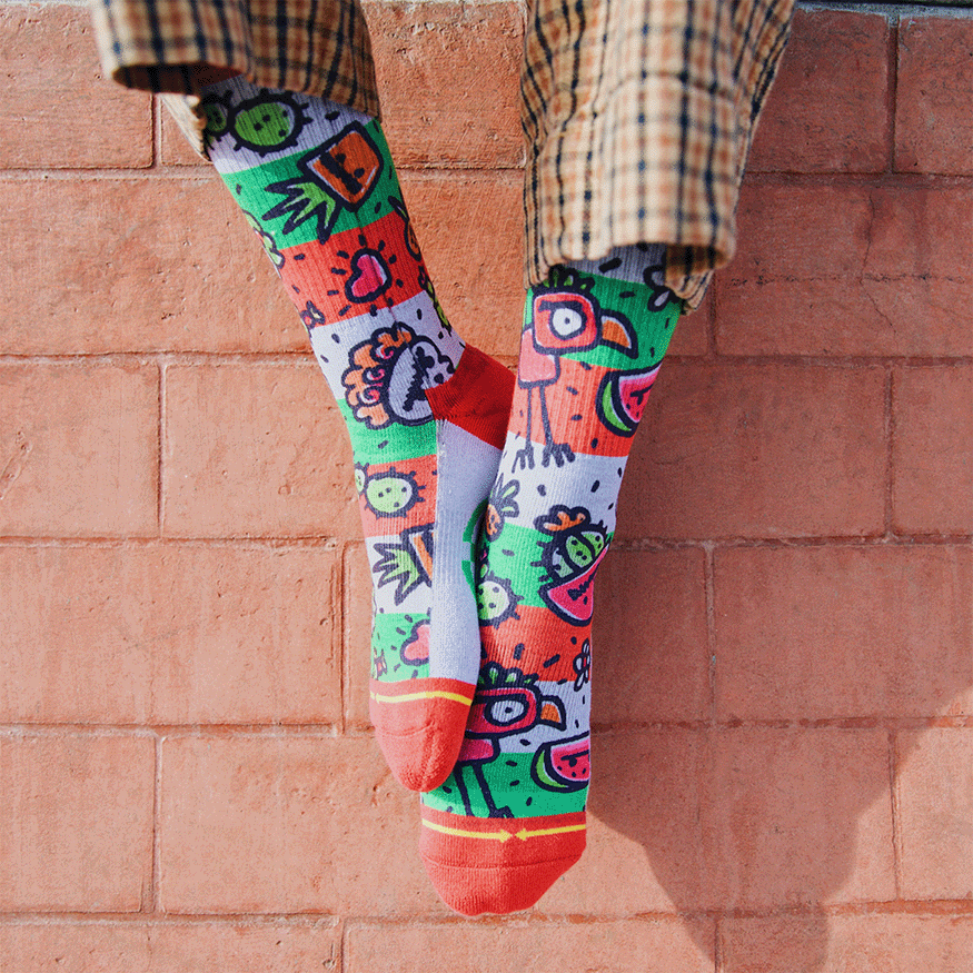 Frida Dreams Crew Socks Art By Walmazan