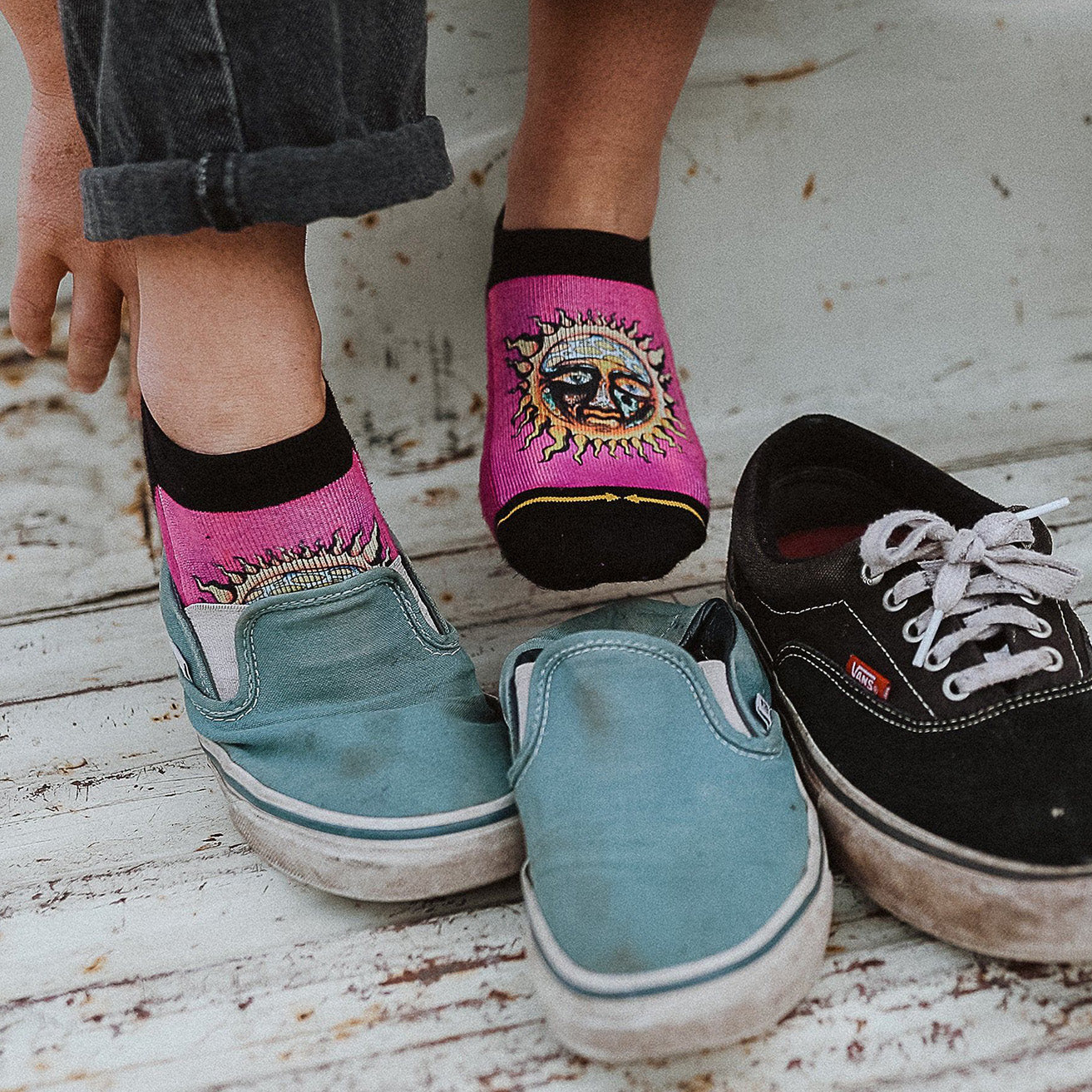 Sublime Sun Pink No Show Socks