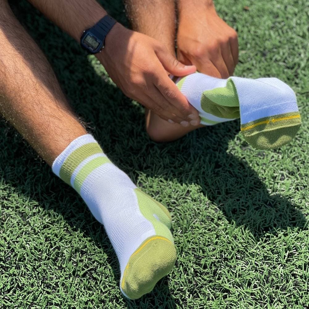Organic Cotton White/Olive Quarter Crew Socks