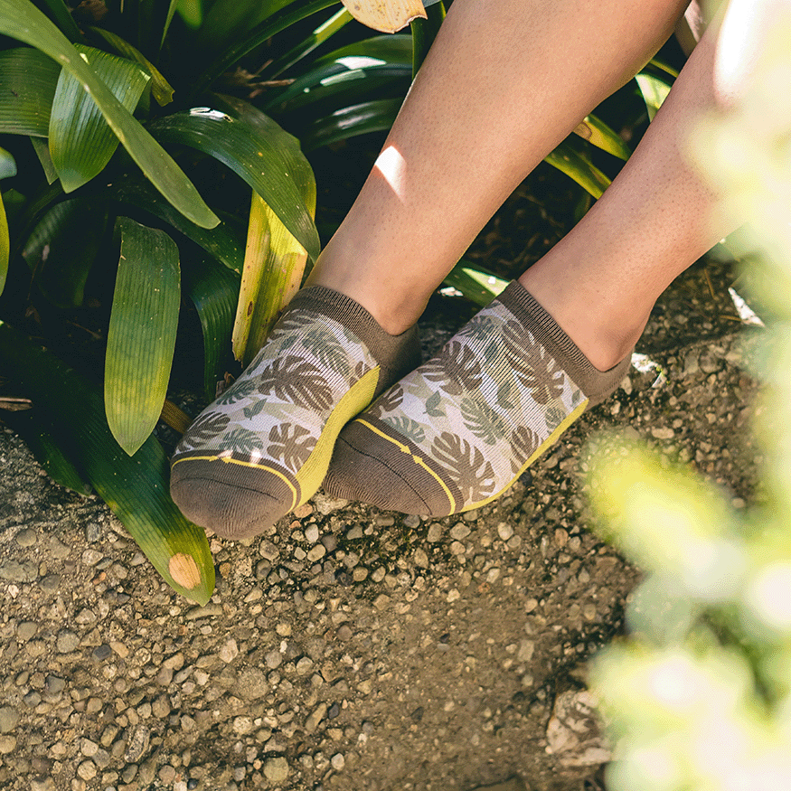 Maia Negre Camo No Show Socks