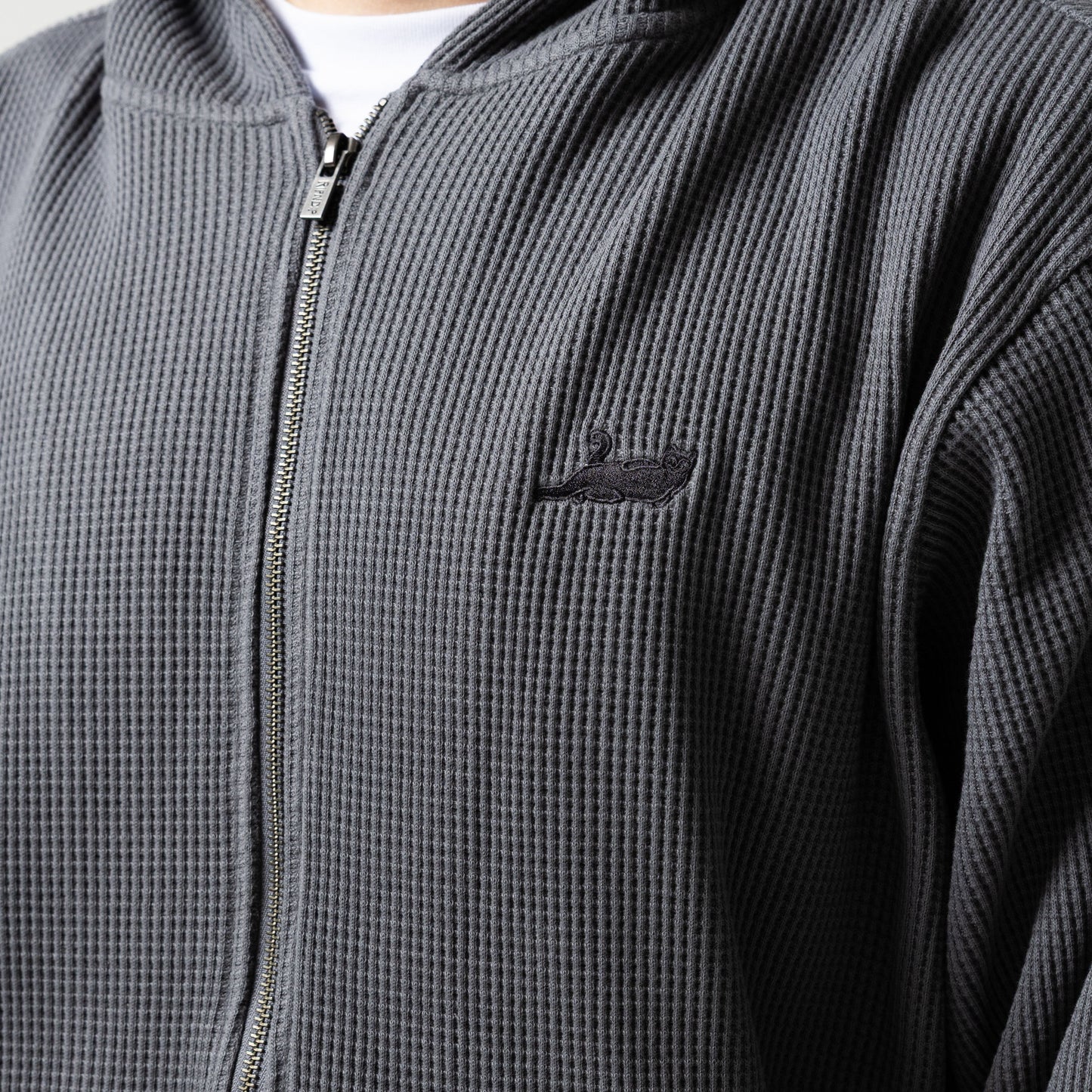 Castanza Waffle Knit Zip Up Hoodie (Charcoal)