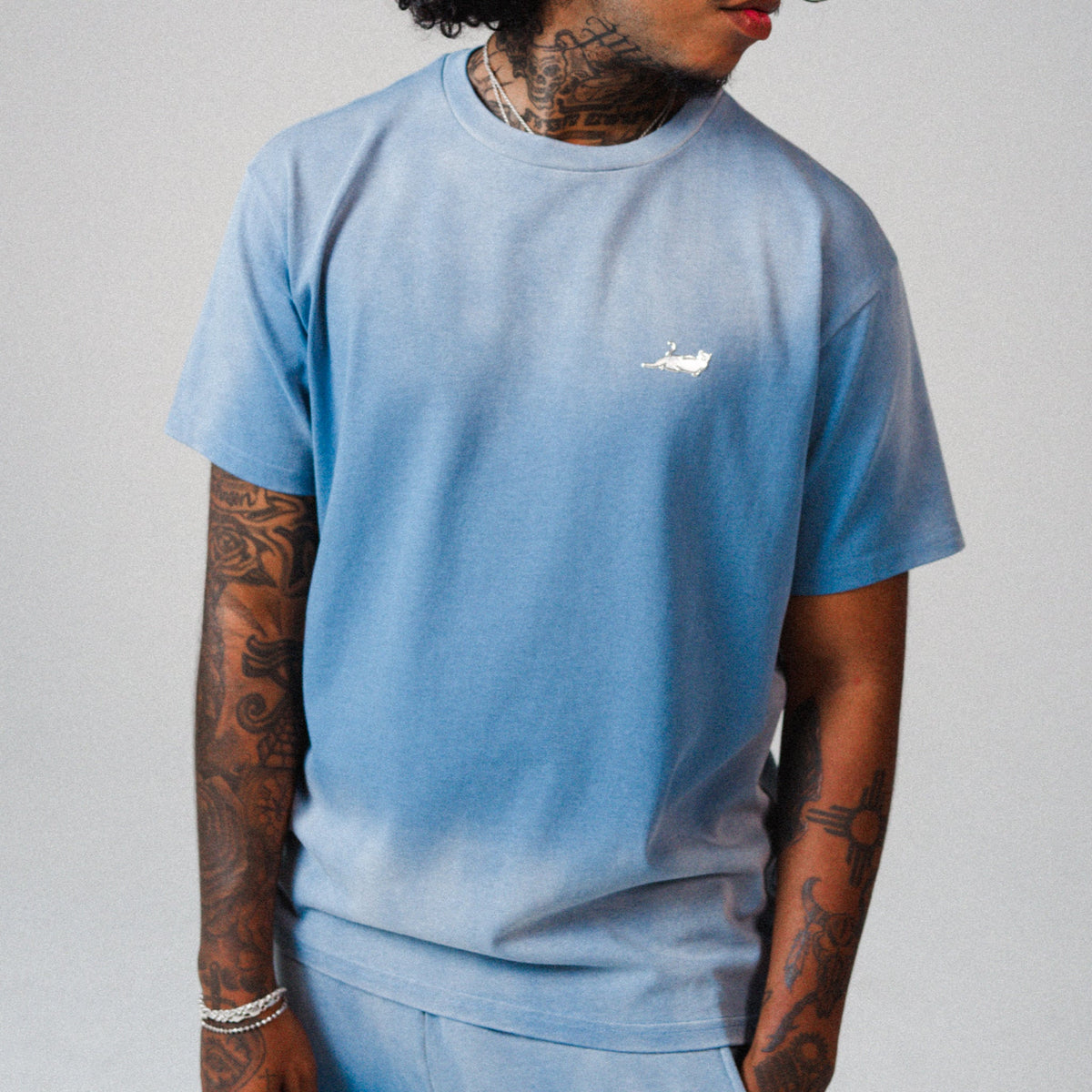 Castanza Short Sleeve Tee (Light Blue Faded Wash)
