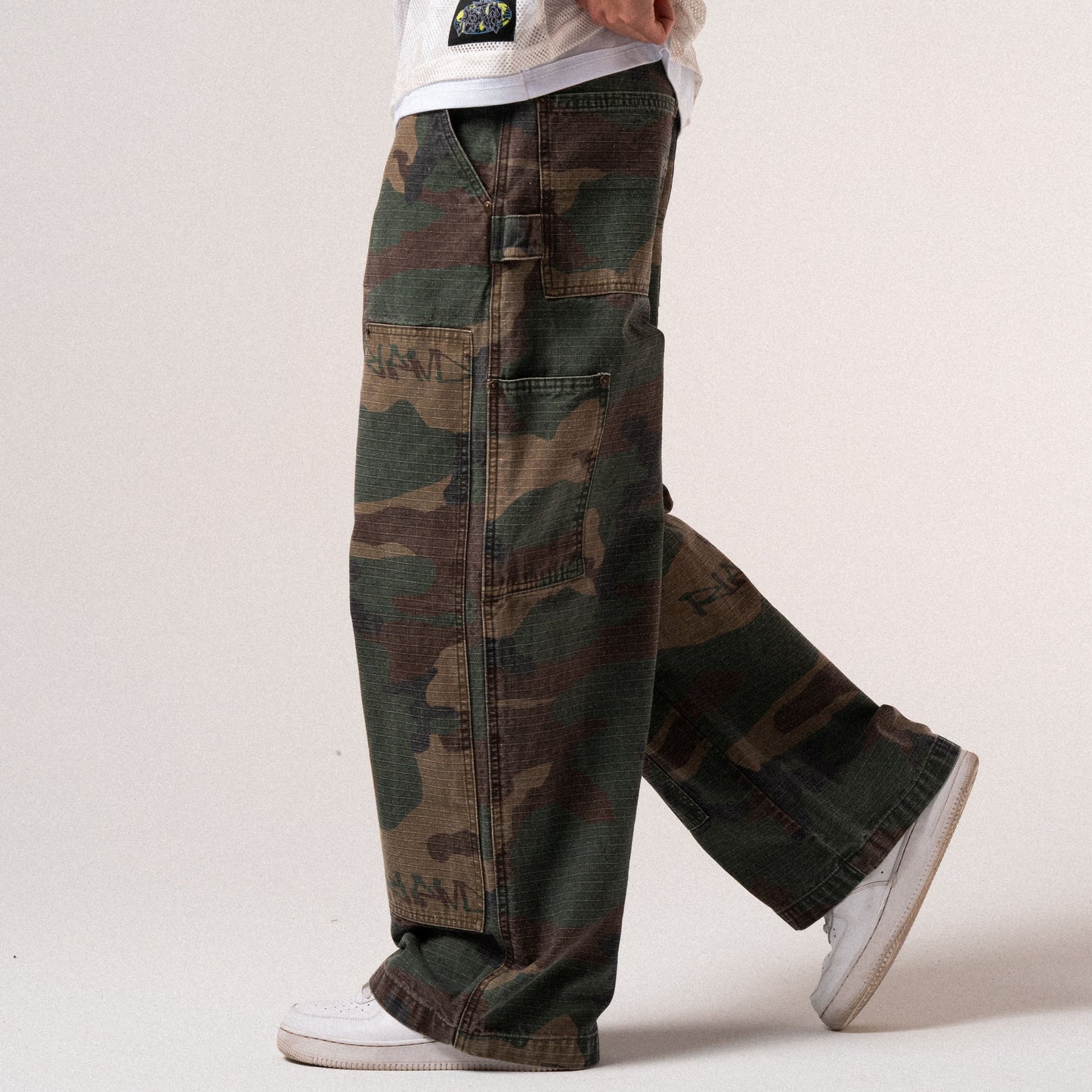 Claws Camo Extra Wide Fit Carpenter Pants (Multi)
