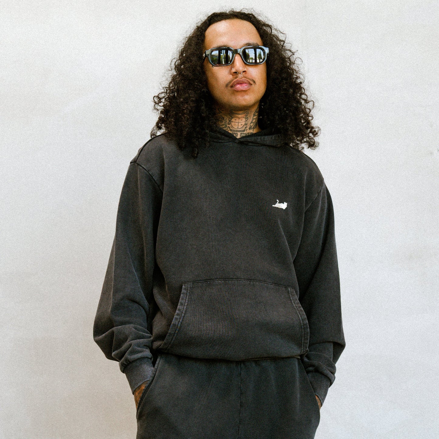 Castanza Hoodie (Black Vintage Wash)