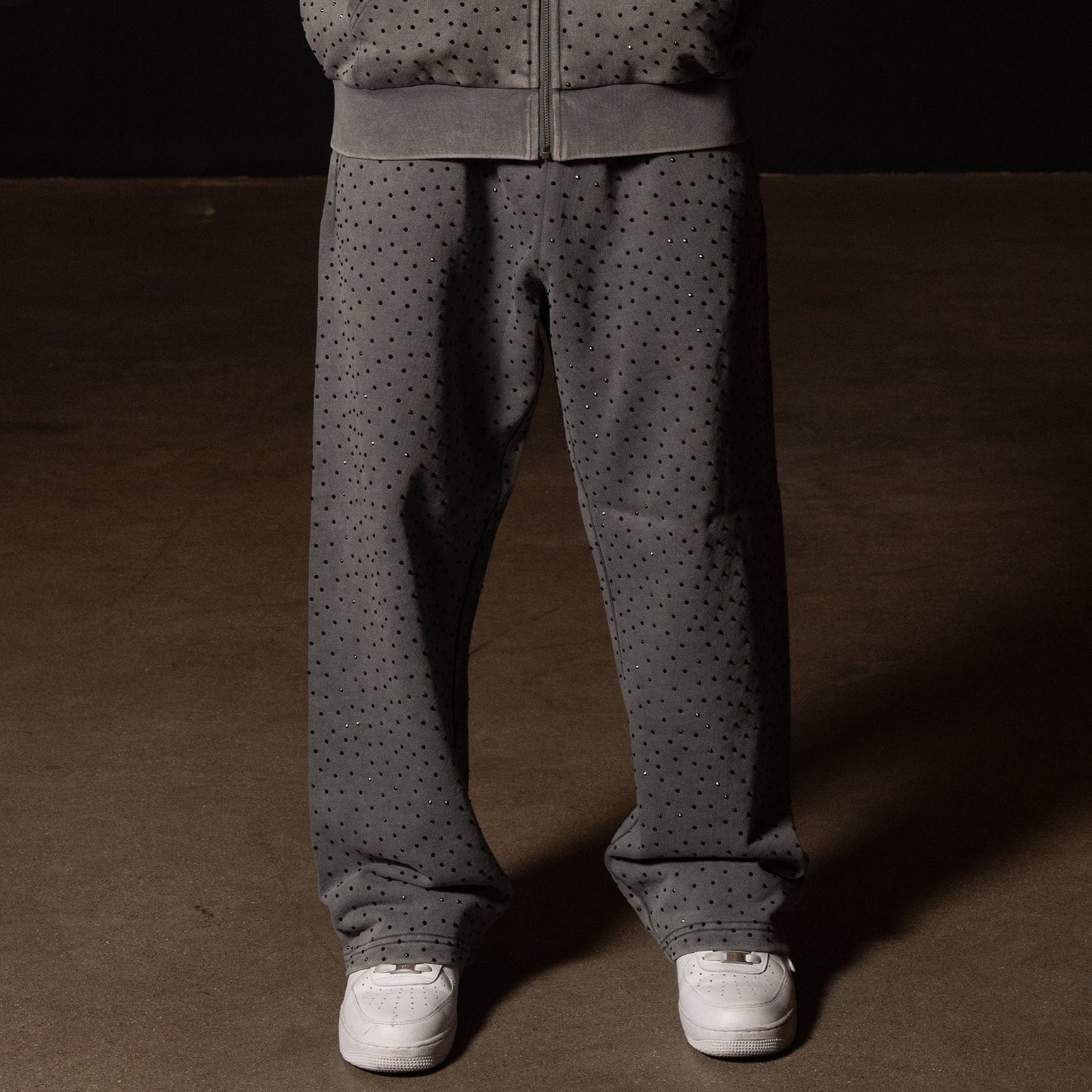 RIPNGEMS Straight Leg Sweatpants (Charcoal Wash)