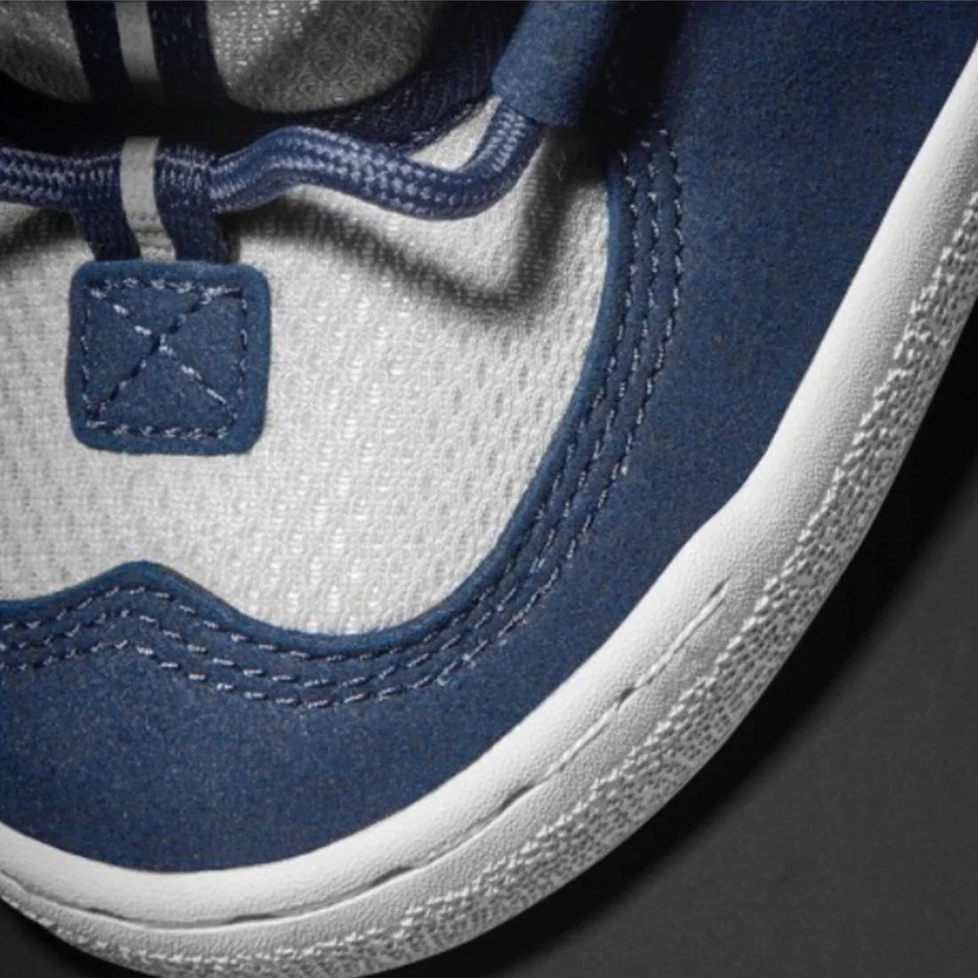 éS Shoes Two Nine 8 - Navy/White - Bow Shock Marketplace
