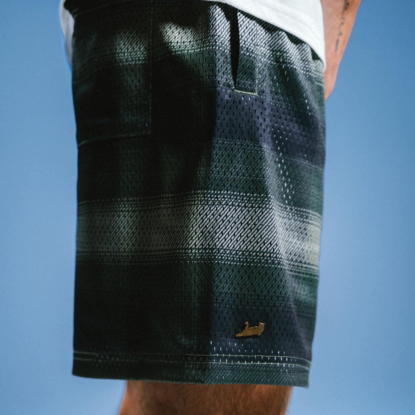 Slater Mesh Shorts (Navy / Forest Plaid)
