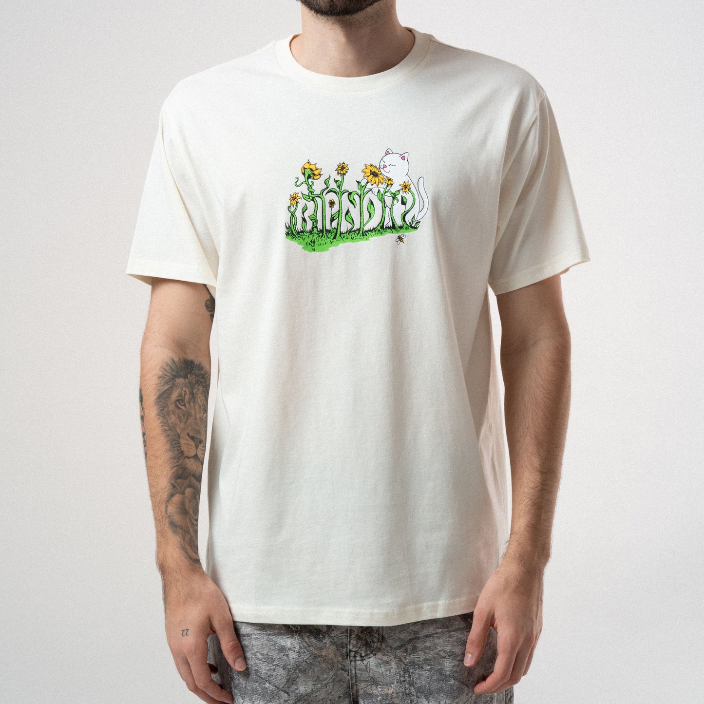 Flower Boy Tee (Bone)