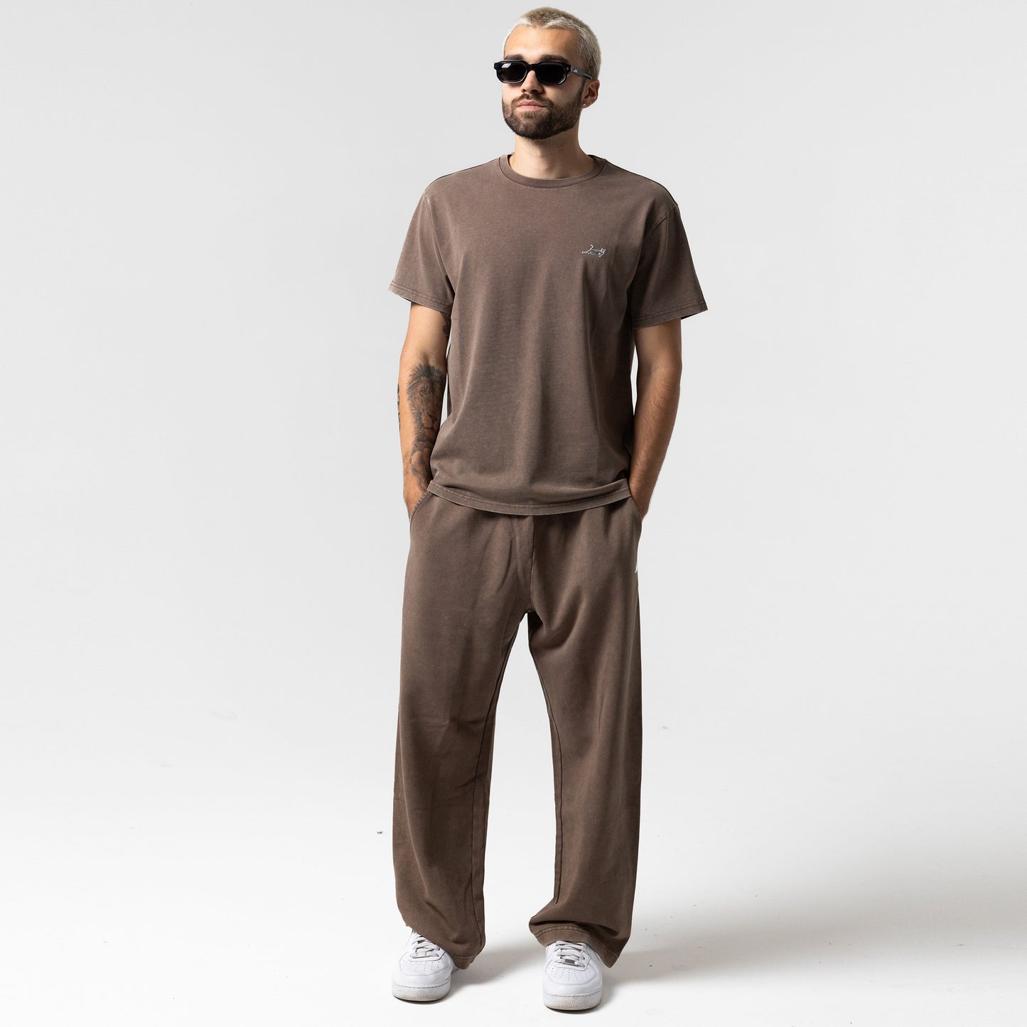 Castanza Short Sleeve Tee (Brown Vintage Wash)
