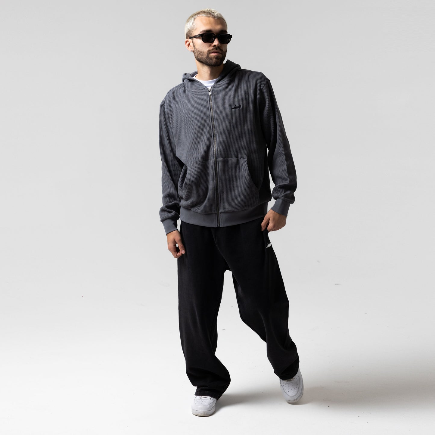 Castanza Waffle Knit Zip Up Hoodie (Charcoal)